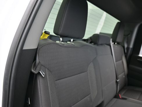 Used 2025 Chevrolet Silverado 2500 LT w/ Convenience Package image 36