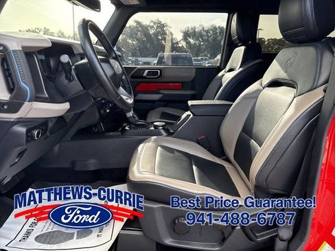 Used 2023 Ford Bronco Wildtrak AWD/4WD image 9