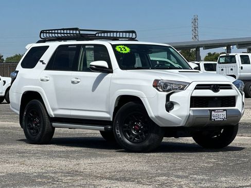 Used 2023 Toyota 4Runner TRD Off-Road Premium w/ Off Road Premium Plus Package AWD/4WD image 1