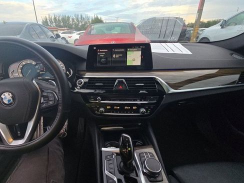 Used 2018 BMW 530e image 6