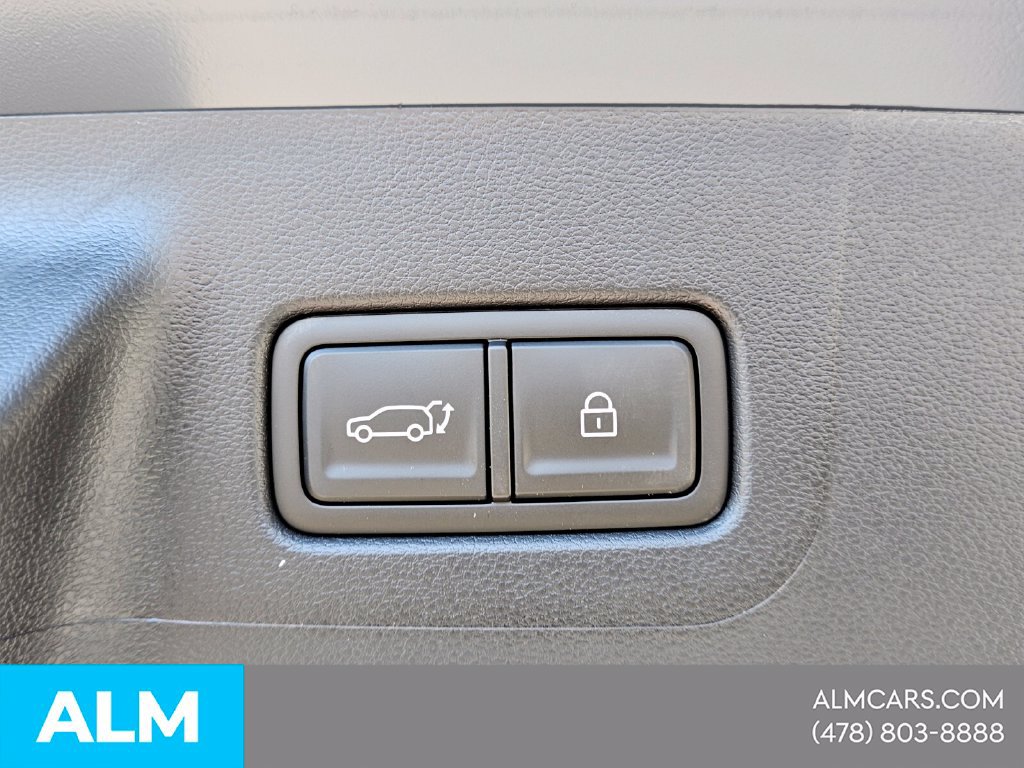 Used 2026 Hyundai Santa Fe SEL FWD image 13