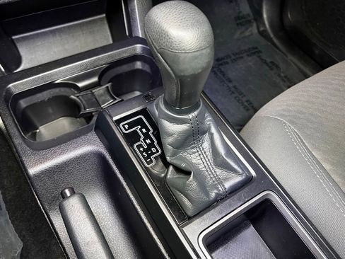 Used 2021 Toyota Tacoma SR image 38