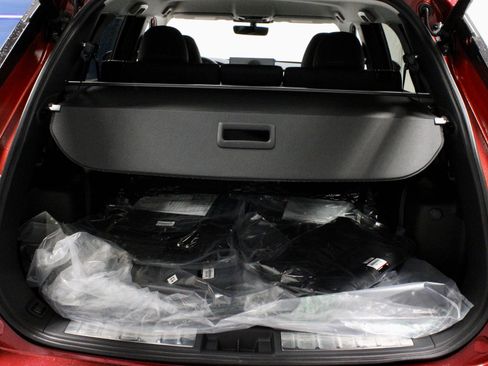 New 2025 Mitsubishi Outlander SE image 12