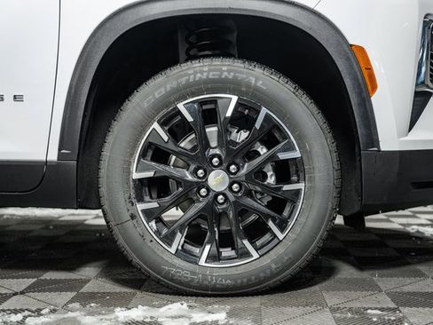 New 2026 Chevrolet Traverse LT w/ Sun and Wheel Package image 19