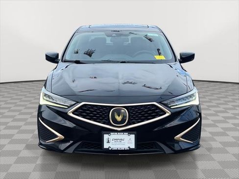 Used 2019 Acura ILX w/ Premium Package image 2