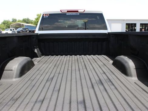 Used 2025 Chevrolet Silverado 2500 W/T w/ WT/CX Safety Package AWD/4WD image 10