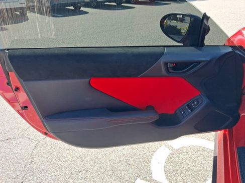 Used 2023 Toyota GR86 Premium RWD image 19