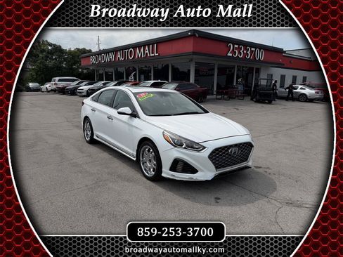 Used 2019 Hyundai Sonata Sport w/ Tech Package 03 FWD image 1