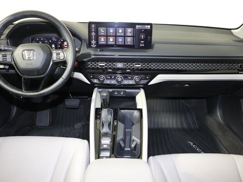 Used 2024 Honda Accord EX-L image 10