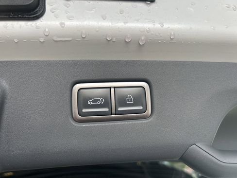 New 2026 Kia EV9 Wind image 15