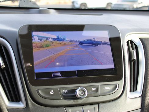 Used 2023 Chevrolet Malibu LT FWD image 25