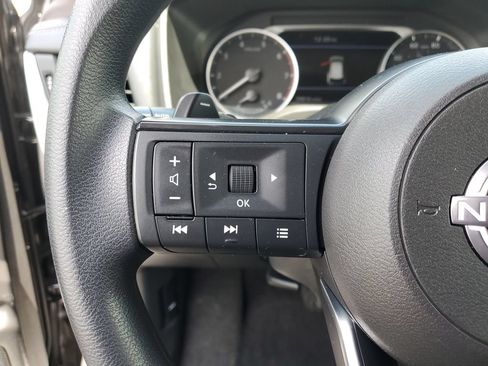 Certified 2023 Nissan Rogue S FWD image 15