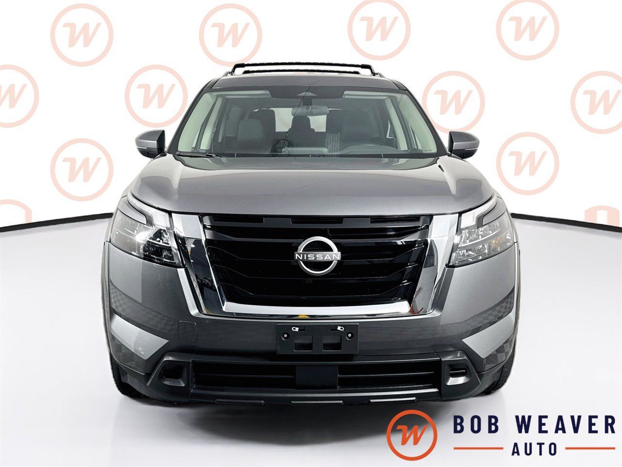 Used 2023 Nissan Pathfinder SV AWD/4WD image 2
