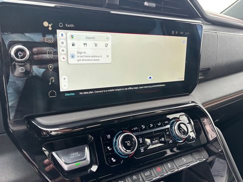 Used 2024 GMC Sierra 1500 AT4 w/ Technology Package image 19