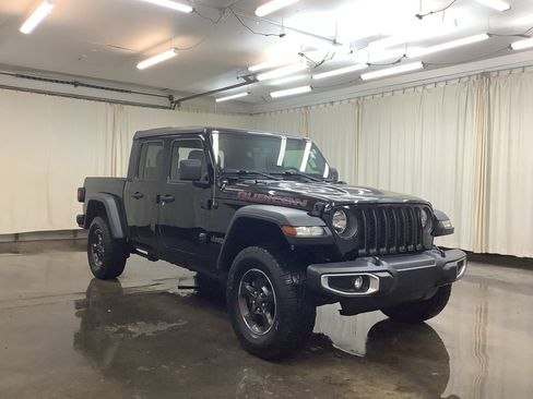 Used 2021 Jeep Gladiator Rubicon image 4