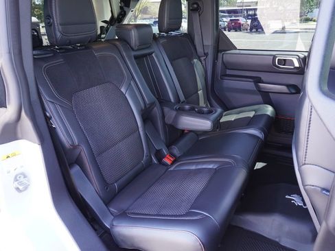 Used 2026 Ford Bronco Raptor AWD/4WD image 11
