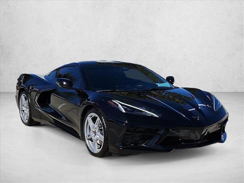 Used 2025 Chevrolet Corvette Stingray Premium Cpe w/ 3LT image 4