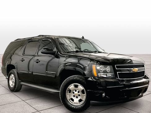 Used 2012 Chevrolet Suburban LT AWD/4WD image 3