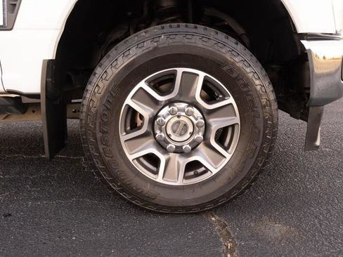 Used 2023 Ford F350 Lariat w/ Lariat Ultimate Package image 45