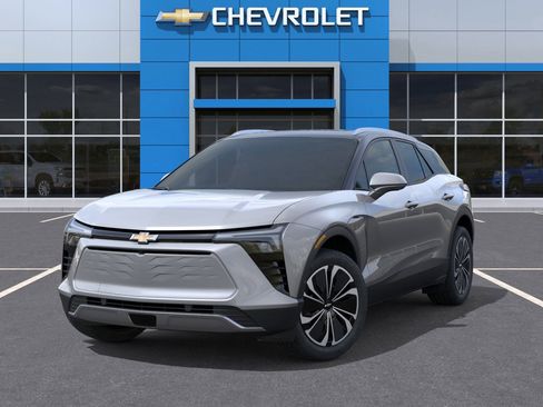 New 2026 Chevrolet Blazer EV LT image 30