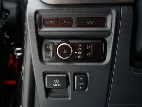 Certified 2024 Ford F150 Lariat w/ Equipment Group 502A High image 19