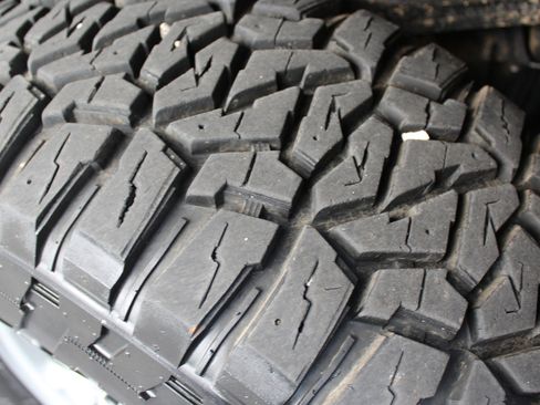 Used 2024 Chevrolet Silverado 2500 W/T w/ WT/CX Safety Package image 32