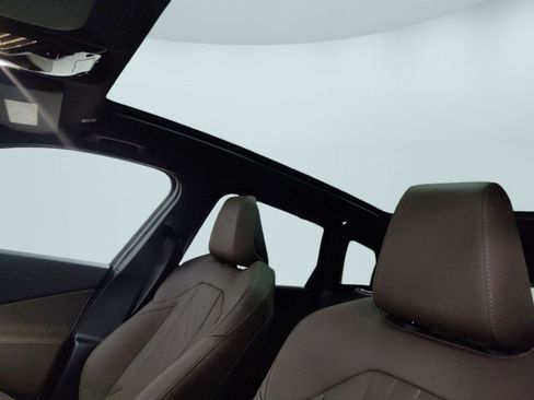 Used 2025 BMW X3 xDrive30i w/ Convenience Package image 15