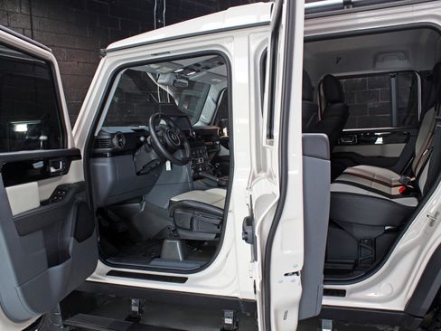 Used 2024 INEOS Grenadier AWD/4WD image 35