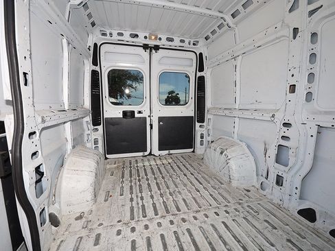 Used 2020 RAM ProMaster 2500 FWD image 16