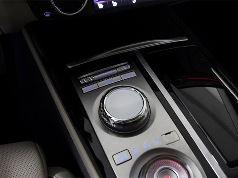 Used 2024 Genesis G80 2.5T w/ Sport Prestige Package image 37