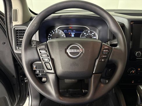 Used 2022 Nissan Frontier S w/ Technology Package RWD image 23