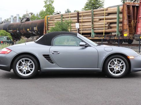 Used 2005 Porsche Boxster RWD image 19