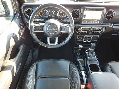 Used 2021 Jeep Wrangler Unlimited Sahara image 11