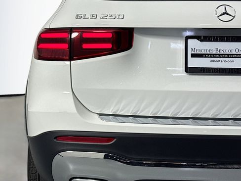 New 2026 Mercedes-Benz GLB 250 image 15