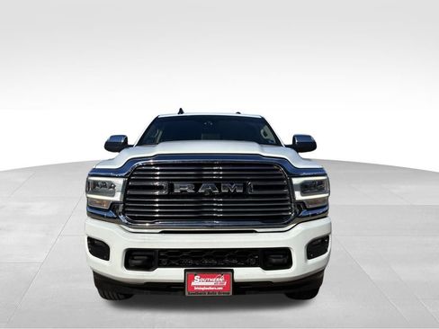 Used 2020 RAM 2500 Laramie image 9