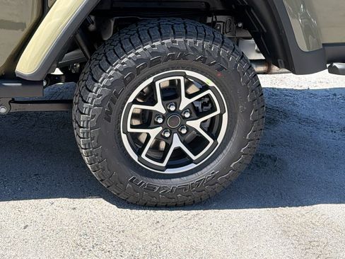 New 2026 Jeep Gladiator Rubicon AWD/4WD image 12