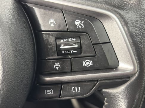Used 2020 Subaru Forester Premium AWD/4WD image 34