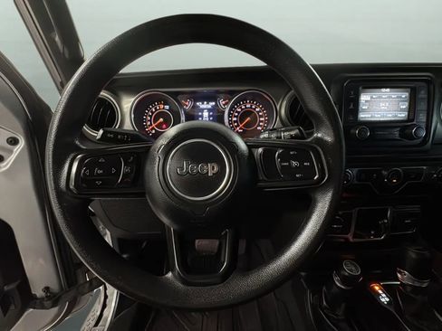 Used 2018 Jeep Wrangler Unlimited Sport AWD/4WD image 22