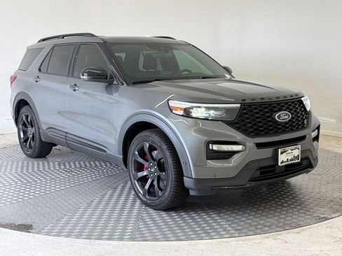 Used 2021 Ford Explorer ST w/ Equipment Group 401A AWD/4WD image 7