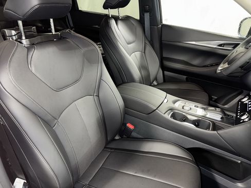 Certified 2026 INFINITI QX60 Luxe w/ Family Package image 35