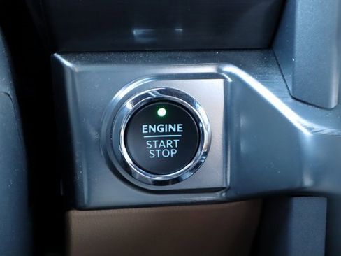 Certified 2023 Ford F150 Lariat w/ Trailer Tow Package image 9