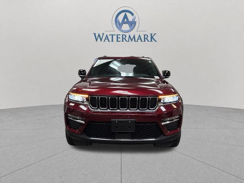 Used 2025 Jeep Grand Cherokee Limited AWD/4WD image 9