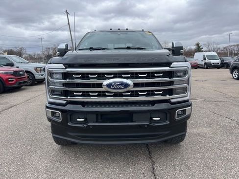 Certified 2024 Ford F350 Platinum image 2