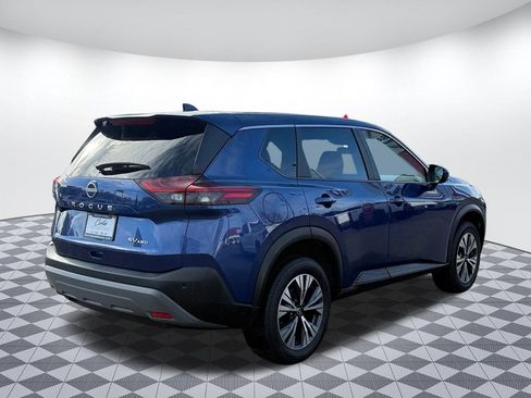 Used 2023 Nissan Rogue SV w/ SV Premium B Package image 7