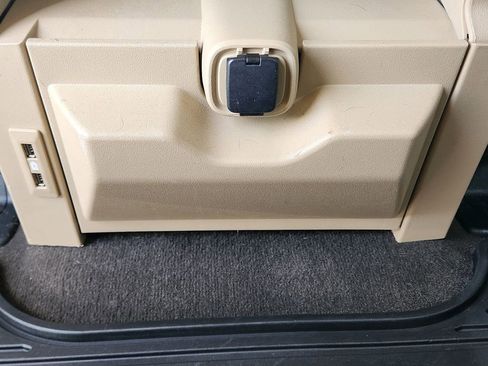 Certified 2019 Ford F150 Lariat w/ Equipment Group 501A Mid image 35