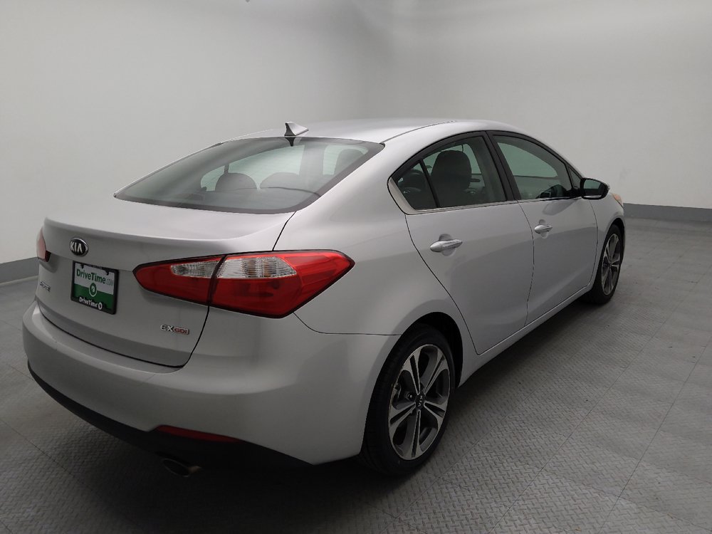Used 2015 Kia Forte EX w/ UVO Package W/17" Alloys FWD image 9