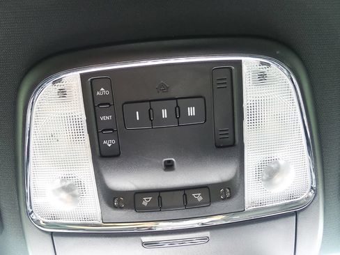 Used 2022 Dodge Charger GT w/ Plus Group RWD image 49