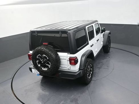 Used 2024 Jeep Wrangler Unlimited Rubicon 4xe AWD/4WD image 17