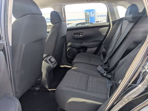 Used 2025 Honda HR-V LX image 27