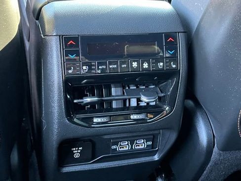 Used 2021 Jeep Grand Cherokee L Summit AWD/4WD image 22